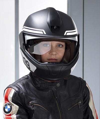 BMW-Helm mit Head-up-Display und Kamera (Bild: BMW Motorrad)