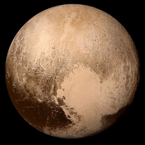Pluto! Super-Himmelskörper, aber ständig Anlass für Streit (Bild: NASA/Johns Hopkins University Applied Physics Laboratory/Southwest Research Institute)
