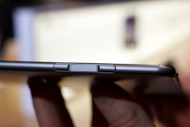 Fingerabdrucksensor im Matebook-Tablet (Bild: Michael Wieczorek/Golem.de)