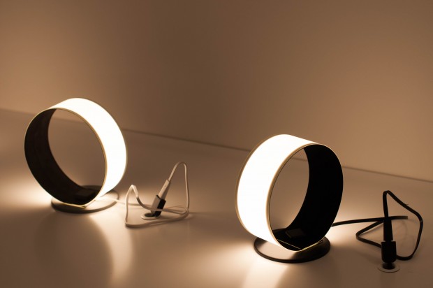LG Display: OLED-Leuchten erhellen ohne sichtbare Stromzuführung 
