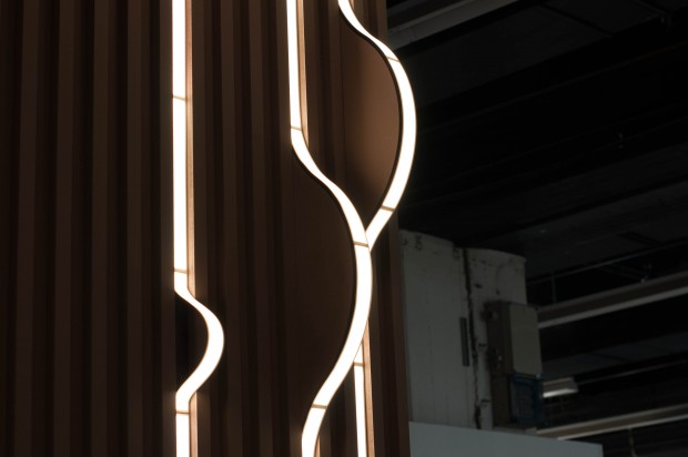 ... setzen genauso wie die Standdekoration von LG auf Rundungen. (Foto: Andreas Sebayang/Golem.de)