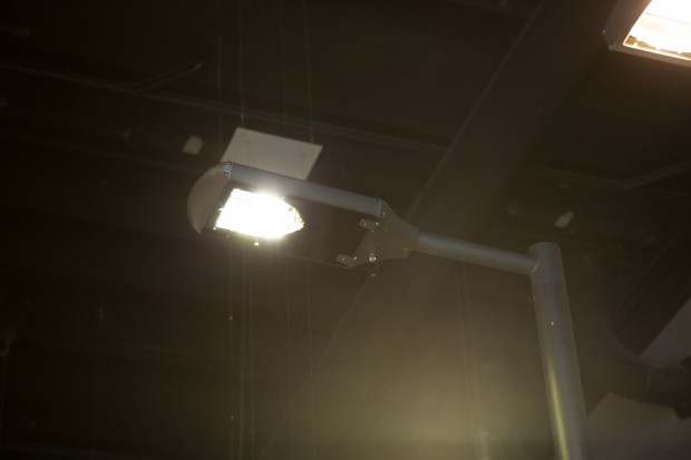 Die Blendwirkung mancher Straßenleuchte ist recht hoch. (Foto: Martin Wolf/Golem.de)