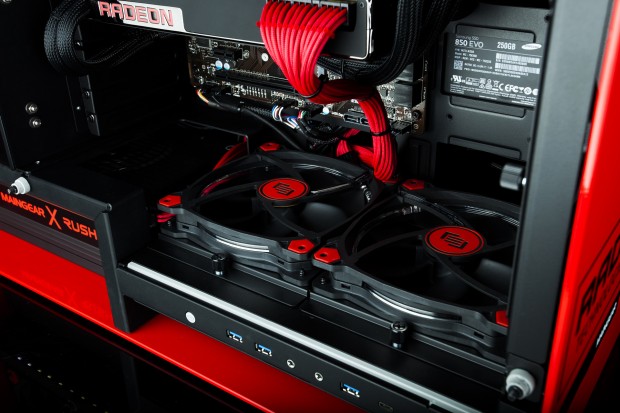 Radeon Pro Duo in einem System der Radeon Technologies Group (Bild: AMD)