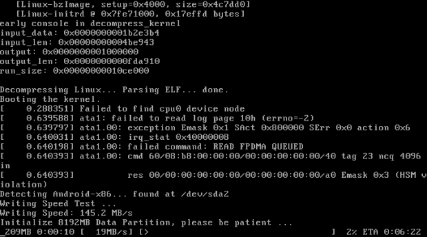 Beim ersten Start von Remix OS wird zun&auml;chst die Datenpartition formatiert. (Screenshot: J&ouml;rg Thoma)