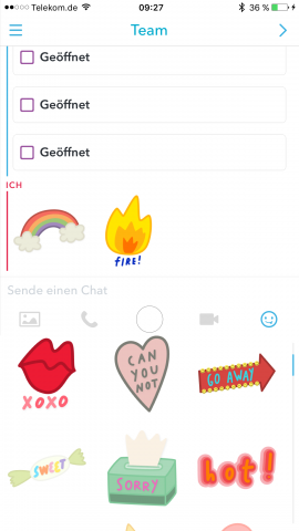 &Uuml;ber 200 neue Sticker liefert Snapchat in Chat 2.0 auch gleich mit. (Screenshot: Golem.de)