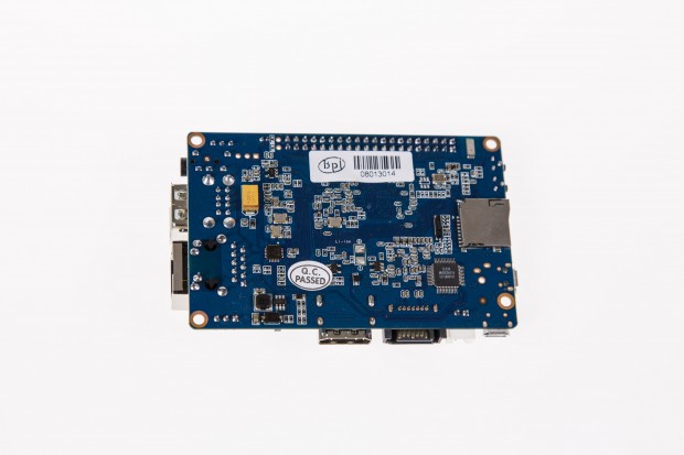 Banana Pi M3 - R&uuml;ckseite (Foto: Martin Wolf/Golem.de)