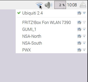 Gew&uuml;nschtes WLAN anklicken und schon ist man drin nach Passwortangabe. (Foto: Martin Wolf/Golem.de)