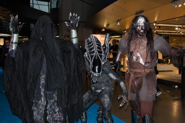 Allerlei d&uuml;stere Gestalten waren Teil der Kulisse. (Foto: Katja H&ouml;hne)