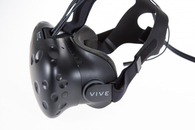 Der Gummigurt ist nicht ganz so gemütlich. (Bild: Martin Wolf/Golem.de)