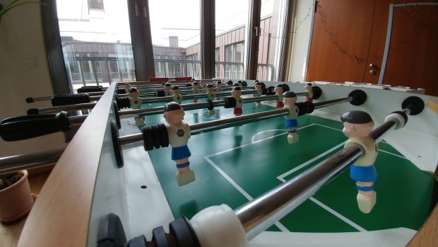 Der gleiche Aufnahmestandpunkt, diesmal haben wir die Weitwinkelkamera genutzt. (Bild: Tobias Költzsch/Golem.de)