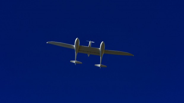 HY4 fliegt: das Brennstoffzellen-Flugzeug beim offiziellen Erstflug (Foto: DLR - CC-BY 3.0)