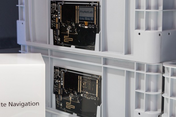 Container tauschen miteinander und mit anderen Stellen Daten über den Industrial Data Space aus. (Foto: Werner Pluta/Golem.de)