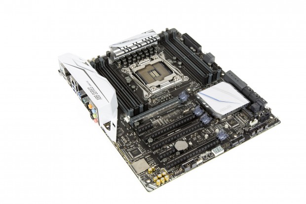 Asus X99-AII (Foto: Martin Wolf/Golem.de)