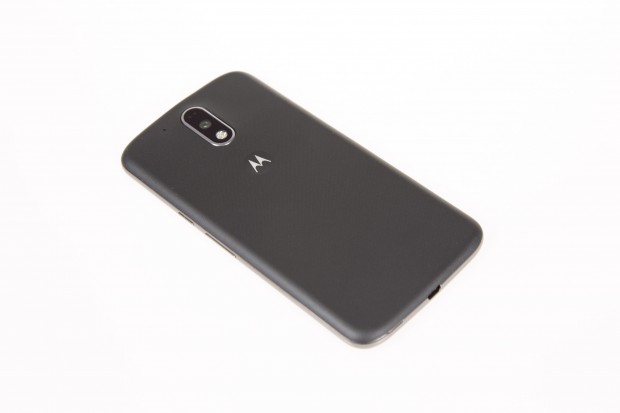 Moto G4 Plus mit 16-Megapixel-Kamera (Bild: Martin Wolf/Golem.de)