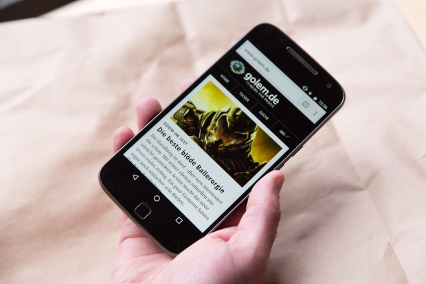 Lenovos Moto G4 Plus (Bild: Martin Wolf/Golem.de)