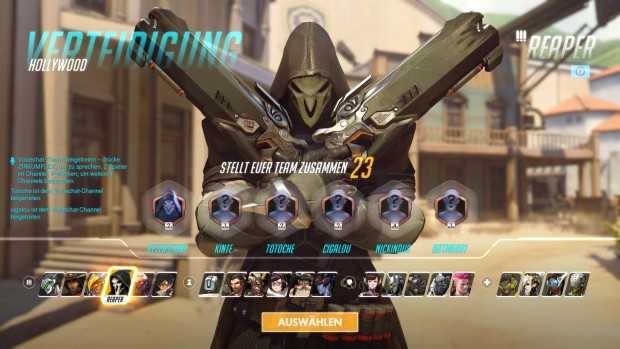 Vor Spielstart wählen wir, mit welchem Helden wir zuerst antreten möchten. (Screenshot: Golem.de)