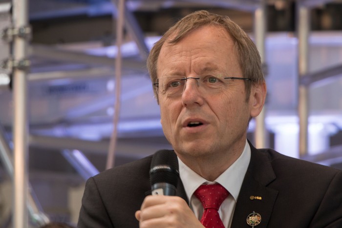 Esa-Chef Jan W&ouml;rner braucht die Unterst&uuml;tzung der Esa-Mitgliedstaaten f&uuml;r weitere Missionen des Moduls. (Foto: Werner Pluta/Golem.de)