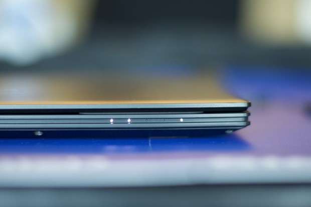 ... hat vorne dezente Statusleuchten. (Foto: Andreas Sebayang/Golem.de)