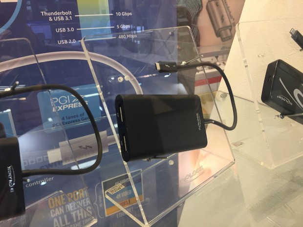 Ziemlich viel Zubehör hat Delock  alias Tragant gezeigt. Dessen Hardware gibt es in Europa unter dem eigenen Label. (Foto: Andreas Sebayang/Golem.de)