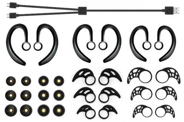 Bluetooth-Headset Fit mit Ladekabel und den 180 Stöpseln (Bild: ELWN)
