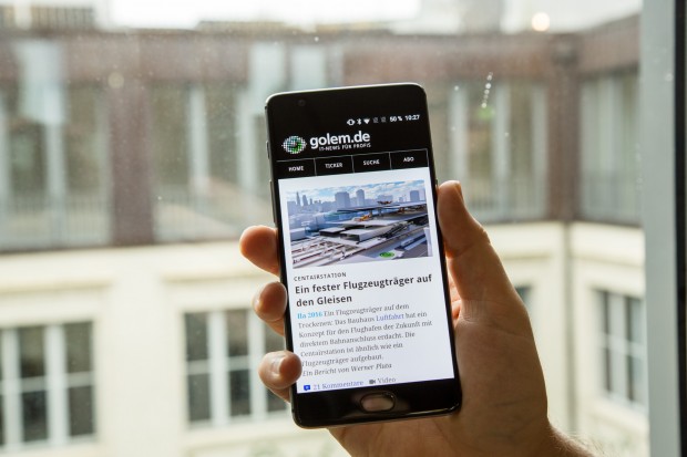 Das Oneplus Three kann als erstes Oneplus-Smartphone ohne Einladungssystem bestellt werden. (Bild: Tobias Költzsch/Golem.de)