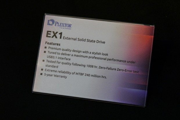 Daten der Plextor EX1 (Foto: Marc Sauter/Golem.de)