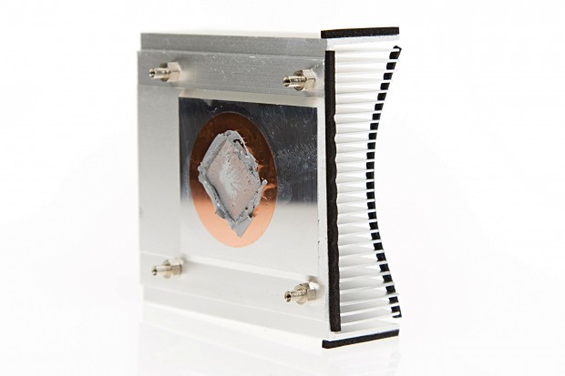 Der GPU-Kühlblock ist winzig (Foto: Martin Wolf/Golem.de)