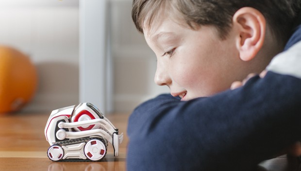 Der Cozmo ist nicht allzu groß. (Foto: Anki)