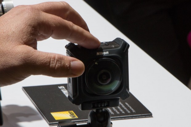 Nikons Panoramakamera Key Mission 360 (Foto: Werner Pluta/Golem.de)