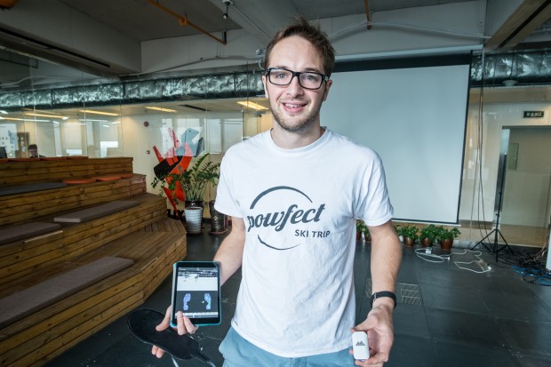 Jamie Salter von Motion Metrics, die mit Hilfe von HAX den Skisensor Carv entwickelt haben. (Bild: Tobias Költzsch/Golem.de)
