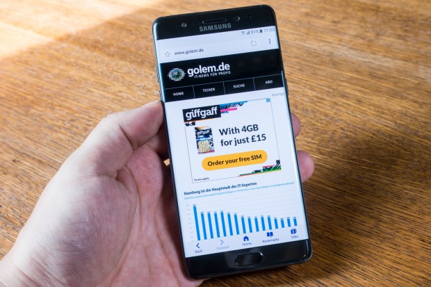 Das neue Note hat einen 5,7 Zoll großen Bildschirm mit einer Auflösung von 2.560 x 1.440 Pixeln. (Bild: Tobias Költzsch/Golem.de)