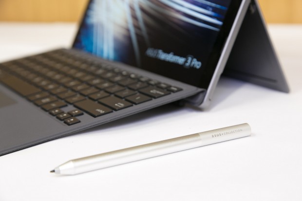 Asus Transformer 3 Pro (Bild: Martin Wolf/Golem.de)