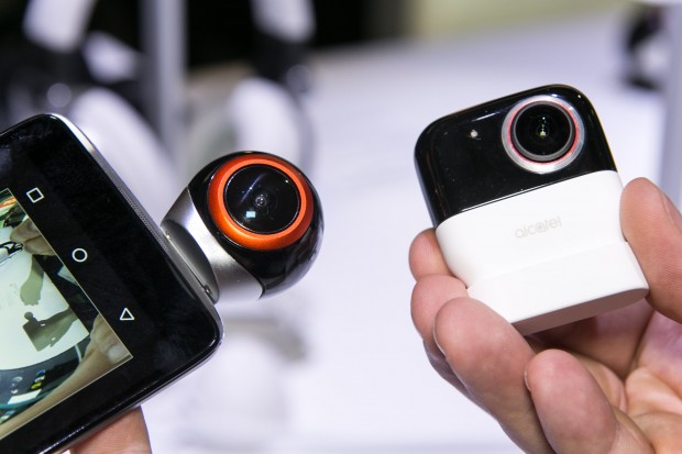 Technisch gesehen sind beide Modelle identisch. (Bild: Martin Wolf/Golem.de)