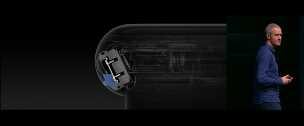 Der Lautsprecher dr&uuml;ckt Fl&uuml;ssigkeit hinaus (Bild: Apple)