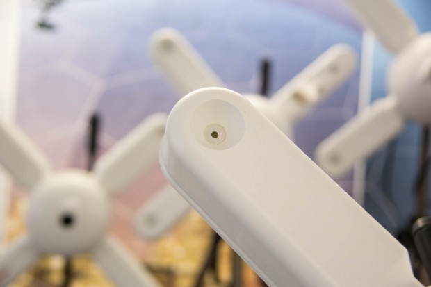 ... Flügeln des Dronetrackers angebracht. (Bild: Martin Wolf/Golem.de)