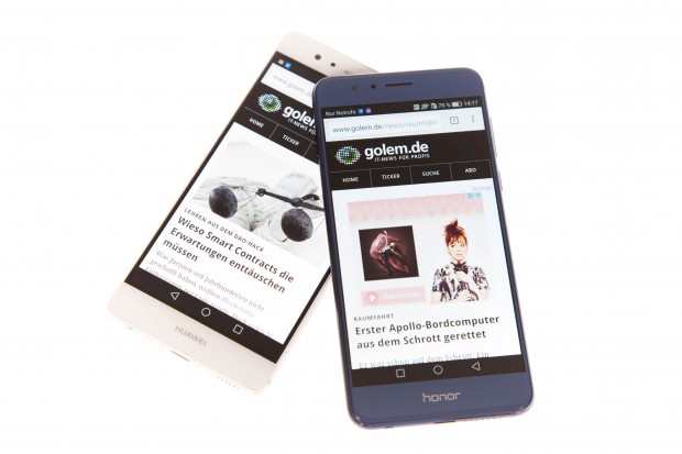 Das Huawei P9 hat auch eine Dual-Kamera, die allerdings qualitativ etwas besser ist und zudem Aufnahmen mit dem monochromen Sensor erm&ouml;glicht. (Bild: Martin Wolf/Golem.de)