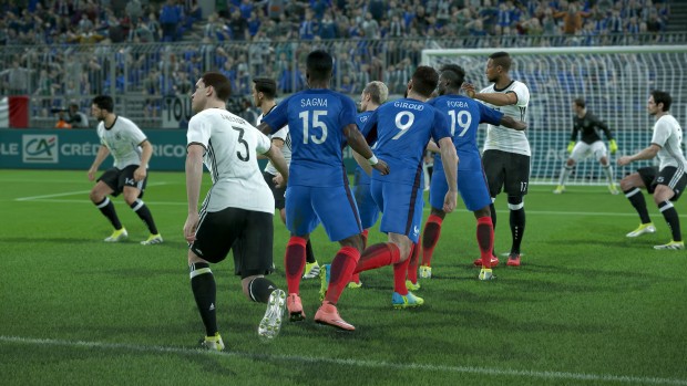 PES 17 (Bild: Konami)