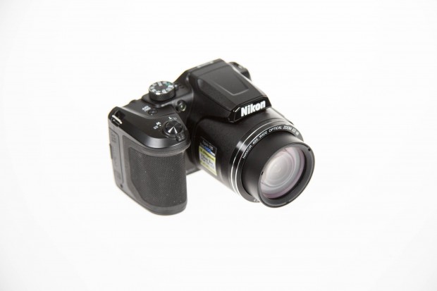 Die Nikon Coolpix B500 (Bild: Martin Wolf/Golem.de)