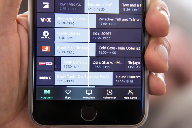 Die elektrische Programmzeitschrift soll bei der Orientierung helfen. (Bild: Martin Wolf/Golem.de)