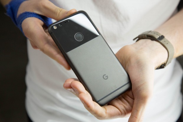 Pixel-Smartphone (Bild: Martin Wolf/Golem.de)