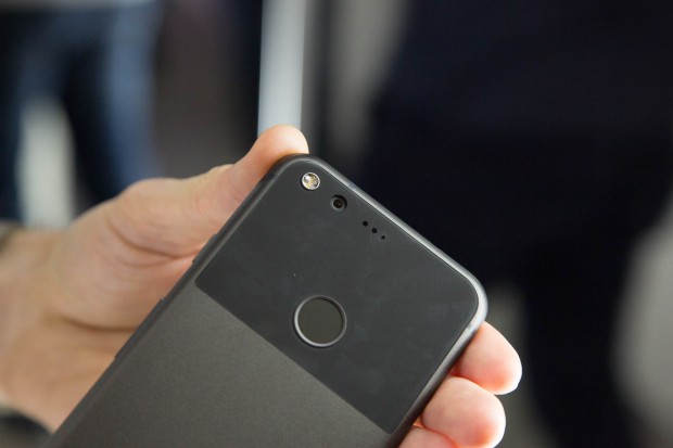 Pixel-Smartphone (Bild: Martin Wolf/Golem.de)