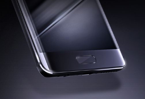 Das Porsche Design Huawei Mate 9 (Bild: Huawei)