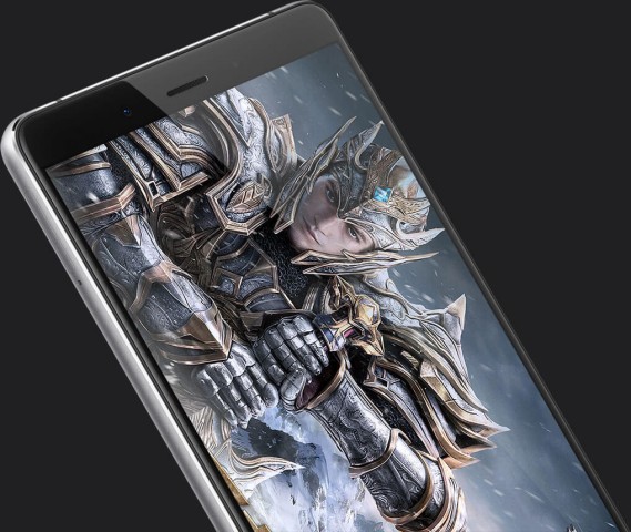 Das Nubia Z11 Max hat einen 6 Zoll gro0en Bildschirm. (Bild: Nubia)