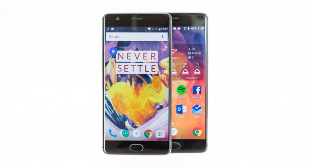 Das Oneplus 3T links, das Three rechts. (Bild: Martin Wolf/Golem.de)