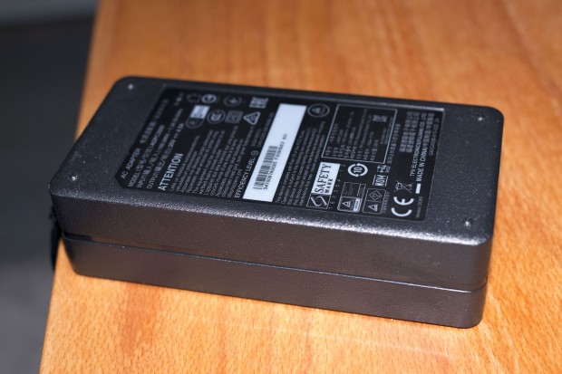 Das Netzteil (Foto: Michael Wieczorek)