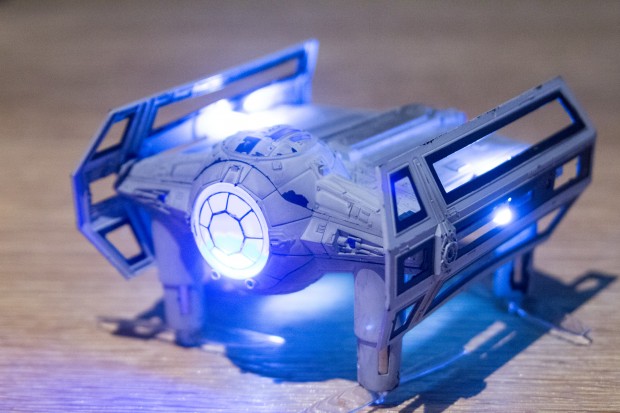 Der Tie Fighter in der Nahaufnahme (Bild: Martin Wolf/Golem.de)