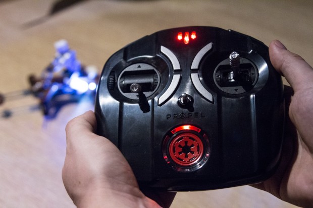 Die Fernbedienung des Speeder Bikes (Bild: Martin Wolf/Golem.de)