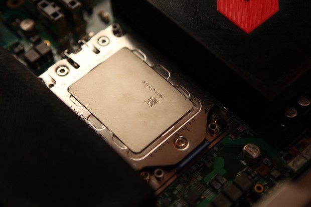 Naples ohne Kühler (Foto: Andreas Schilling/Hardwareluxx)