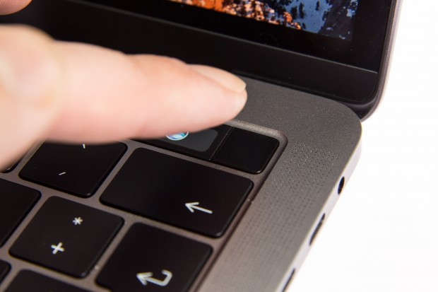 Touch ID fällt kaum auf. (Foto: Martin Wolf/Golem.de)