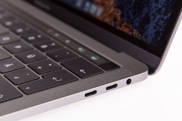 Nur für Audiosignale gibt es noch Kompatibilität. USB Audio über Typ C ist anscheinend noch nicht so weit. (Foto: Martin Wolf/Golem.de)